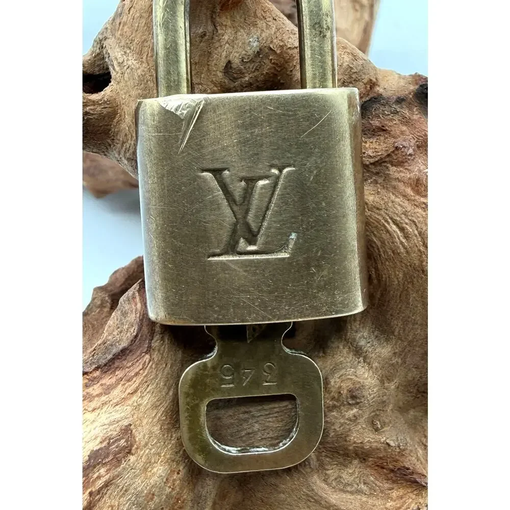 Louis Vuitton Signature Brass Padlock & Key 345